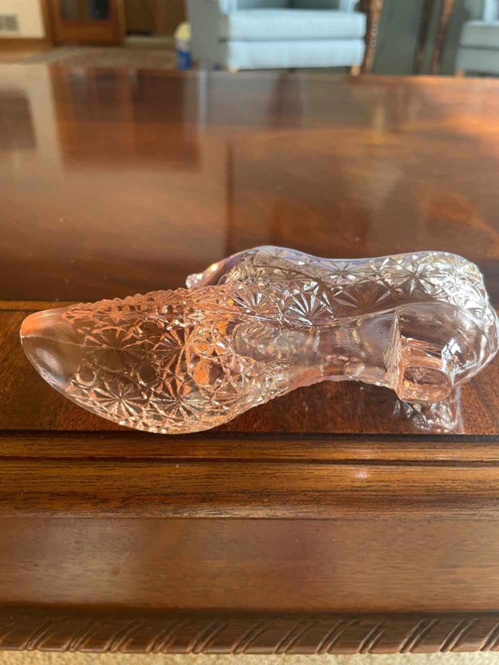 Fenton Peach Opalescent Daisy and Button Cat Head Slipper". - Picture 7 of 11